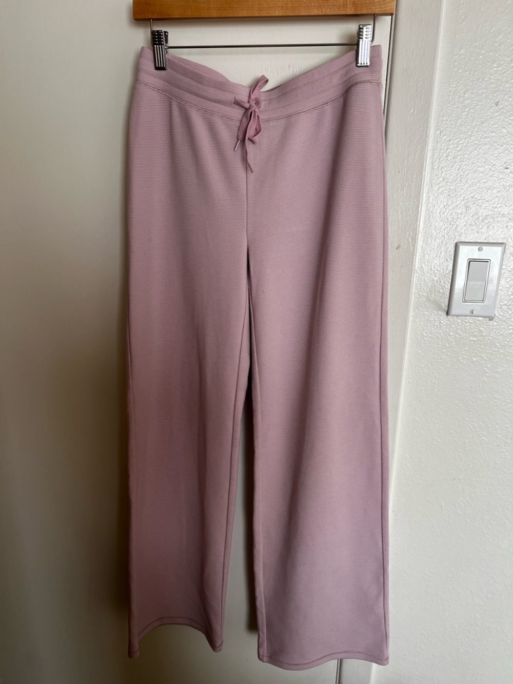 Aritzia TNA Wafflex Pullover in Light Pink